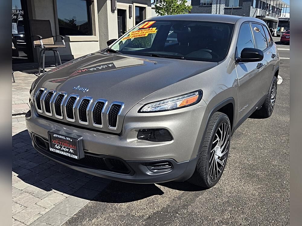 2017 JEEP Cherokee
