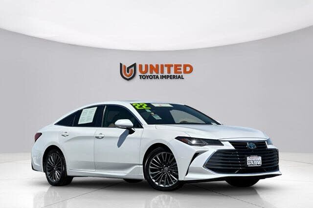 2022 TOYOTA Avalon