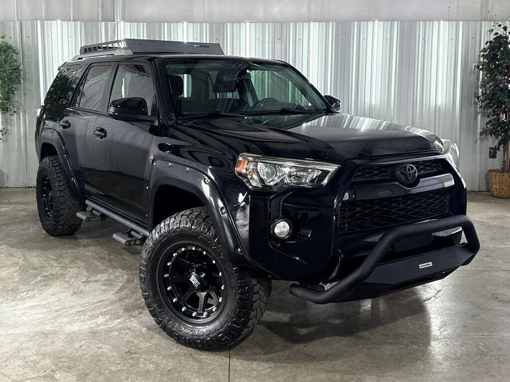 2017 TOYOTA 4-Runner