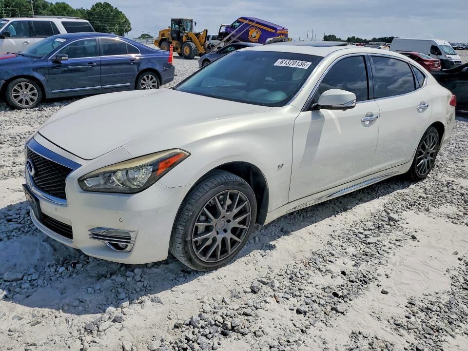 2015 INFINITI Q70L