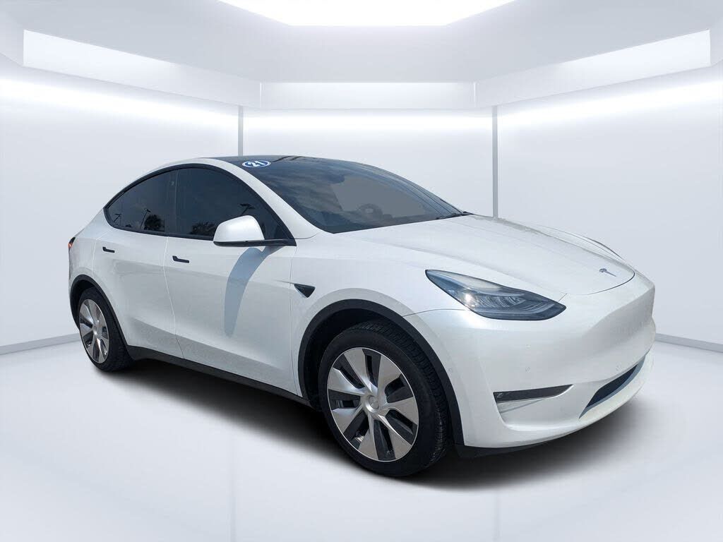 2021 TESLA Model Y
