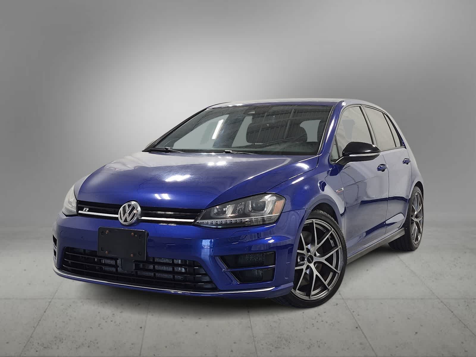 2016 VOLKSWAGEN Golf R