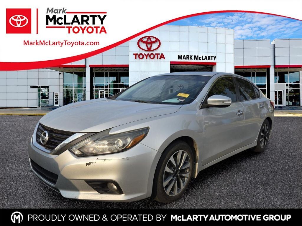 2017 NISSAN Altima