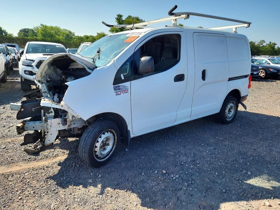 2015 NISSAN NV200