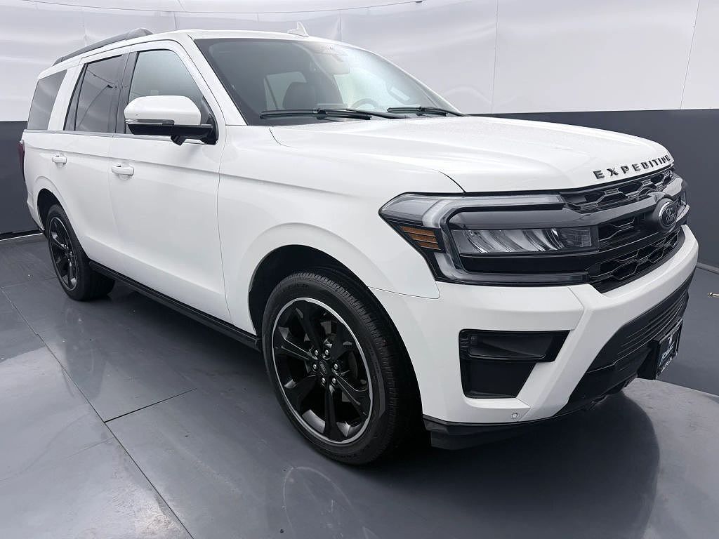 2023 FORD Expedition