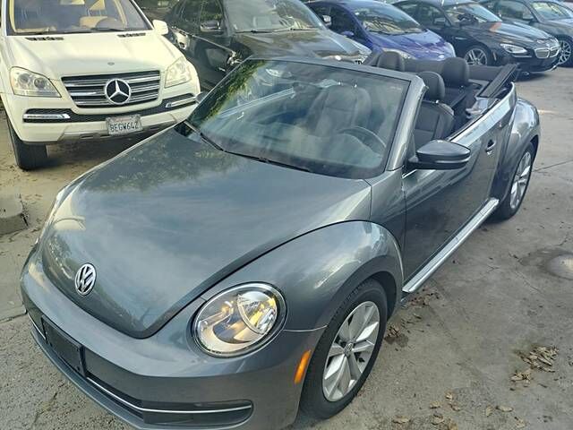 2013 VOLKSWAGEN Beetle