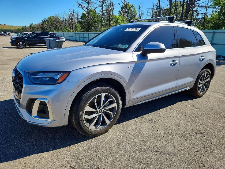 2022 AUDI Q5