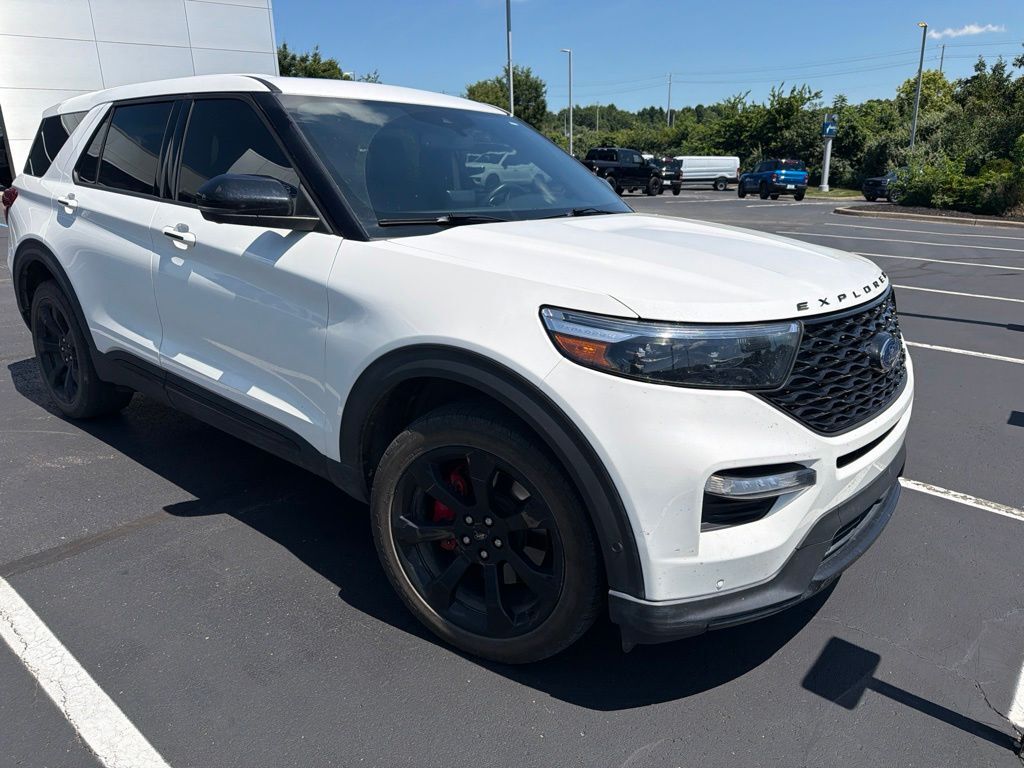 2021 FORD Explorer
