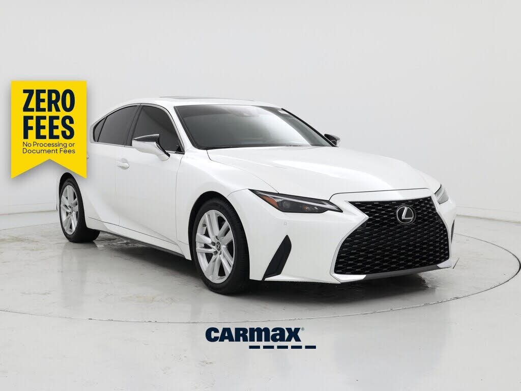 2021 LEXUS IS