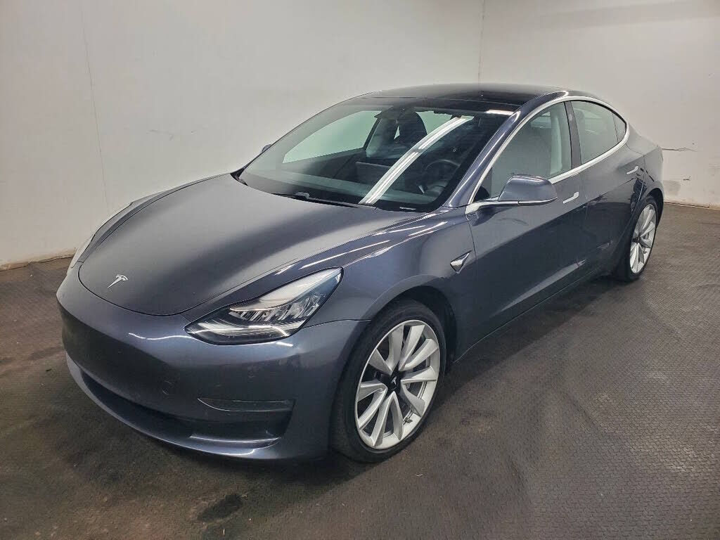 2019 TESLA Model 3