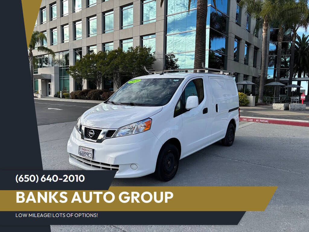 2020 NISSAN NV200