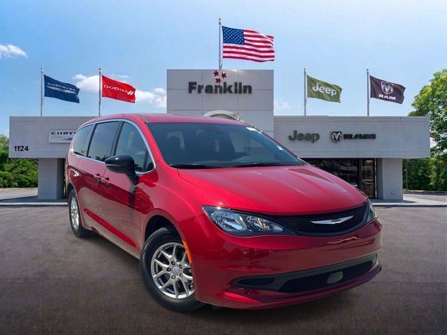 2025 CHRYSLER Voyager
