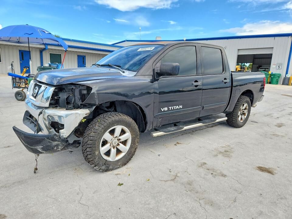2012 NISSAN Titan