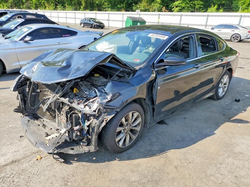 2015 CHRYSLER 200