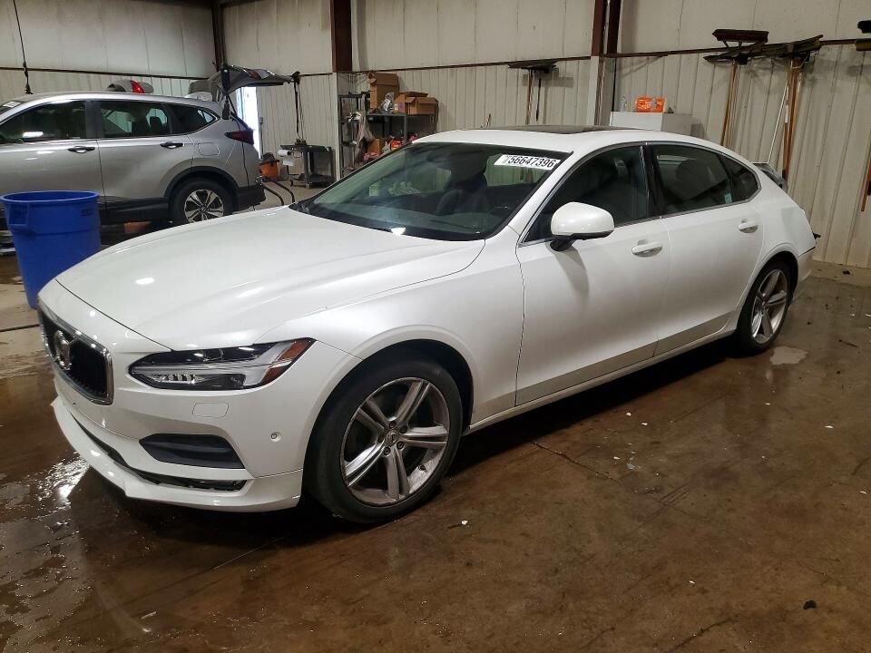2018 VOLVO S90