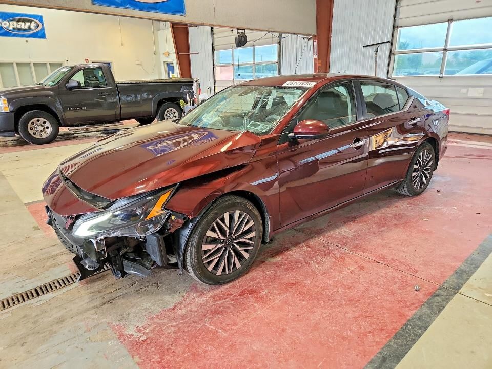 2024 NISSAN Altima