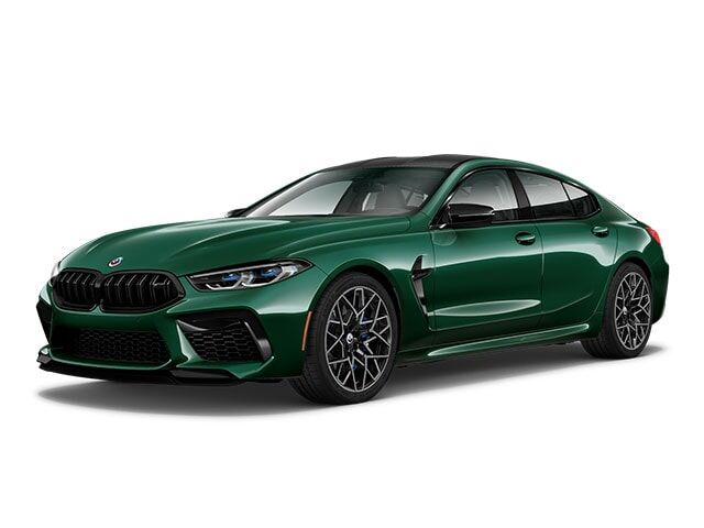 2023 BMW M8
