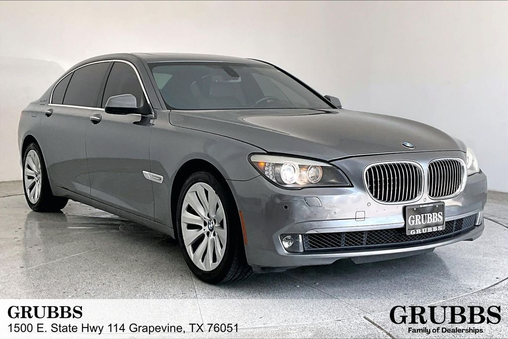 2011 BMW 7 Series