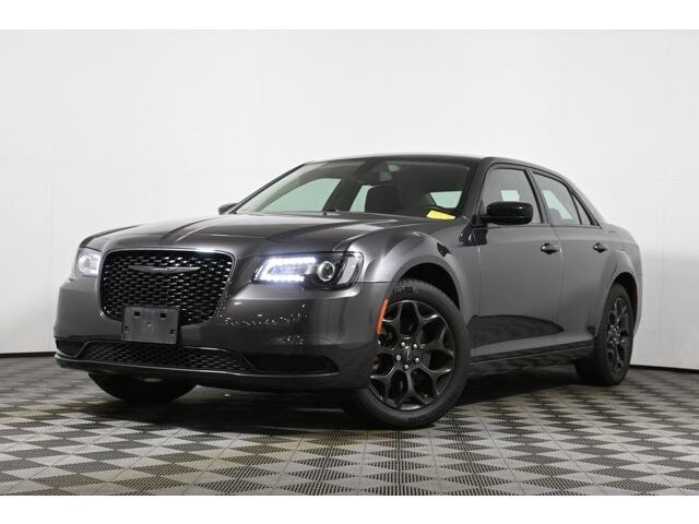 2022 CHRYSLER 300