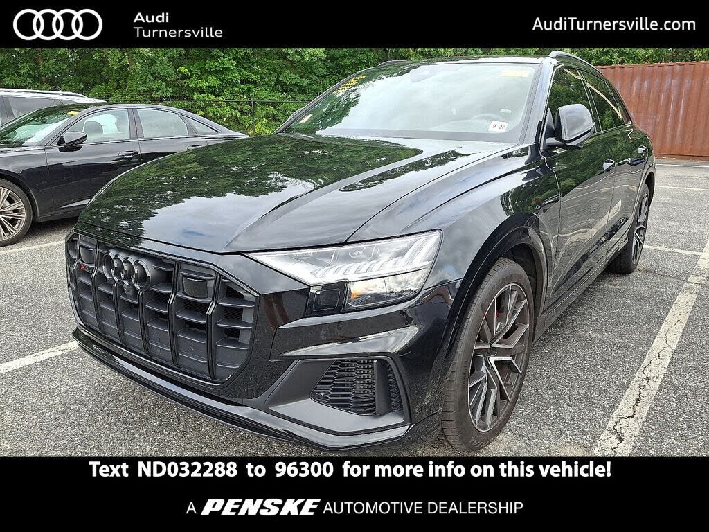 2022 AUDI SQ8
