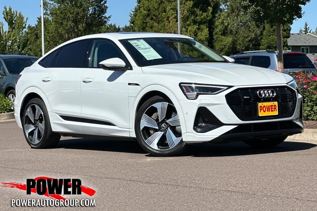 2021 AUDI e-tron Sportback