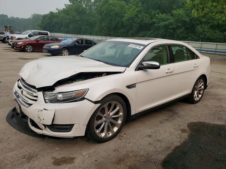 2015 FORD Taurus