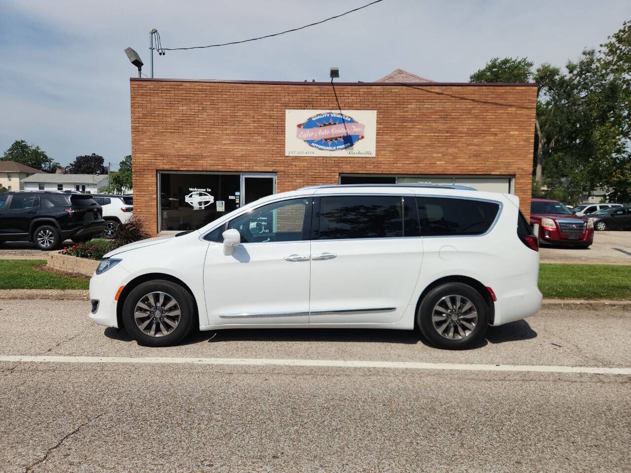 2020 CHRYSLER Pacifica