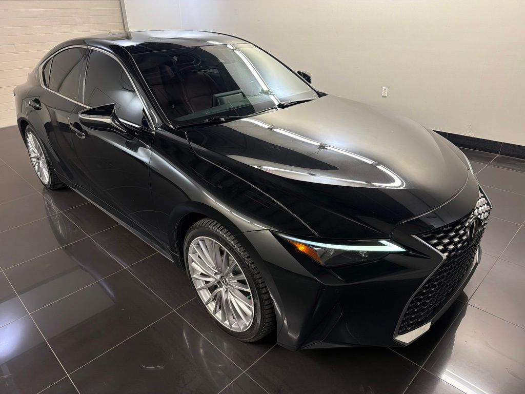 2023 LEXUS IS