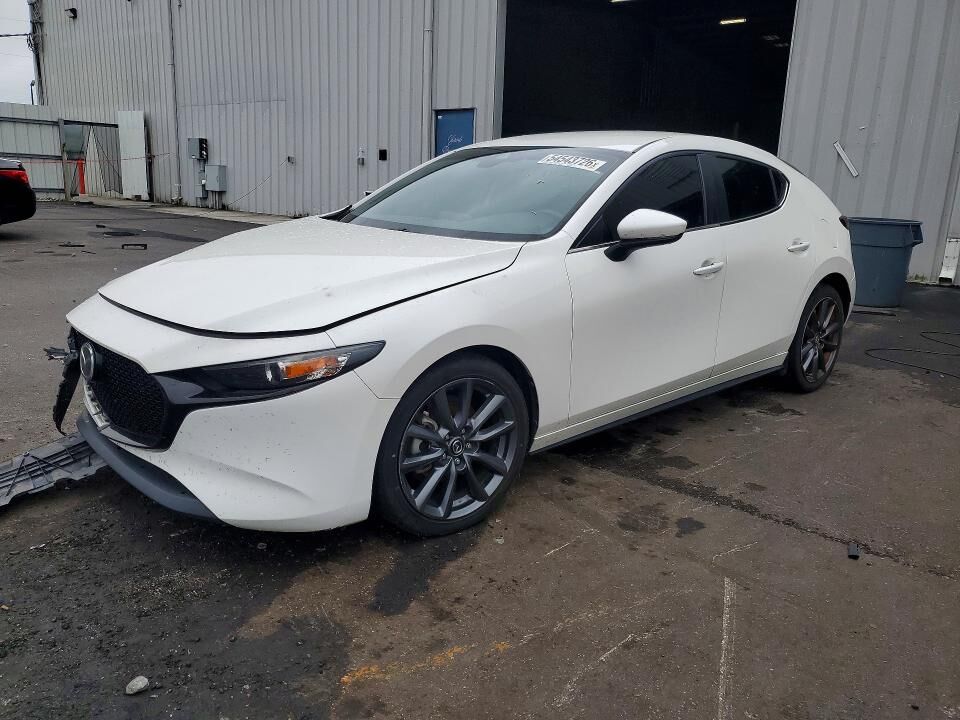 2021 MAZDA Mazda3