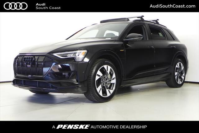 2023 AUDI e-tron