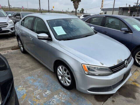 2013 VOLKSWAGEN Jetta