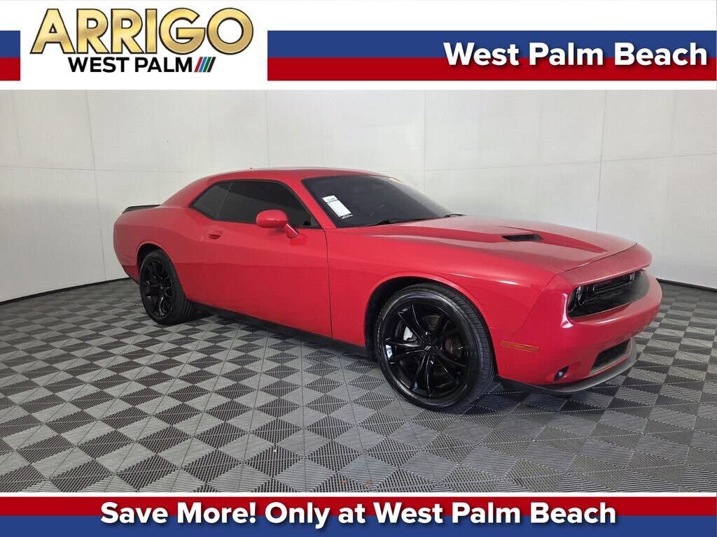 2018 DODGE Challenger