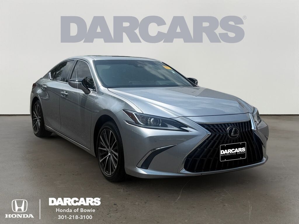 2025 LEXUS ES
