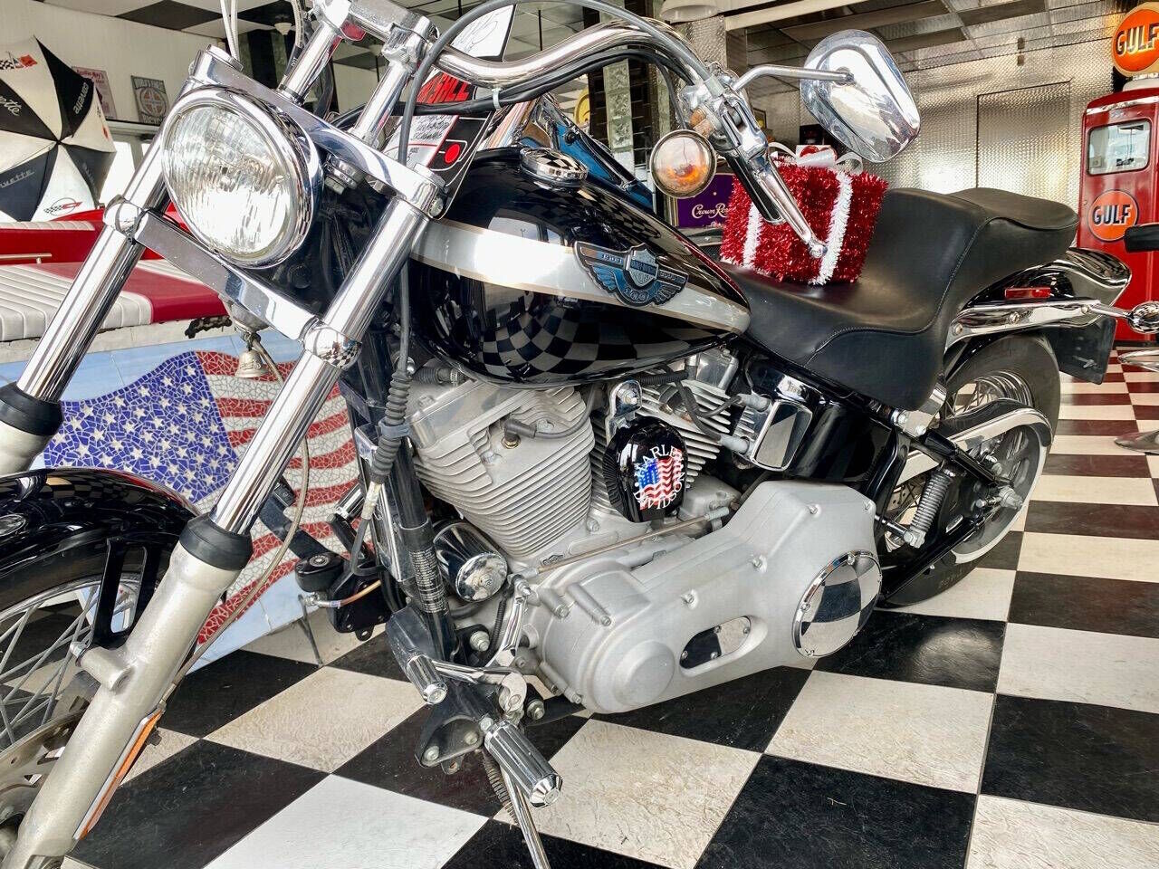 2003 HARLEY DAVIDSON Softail Standard