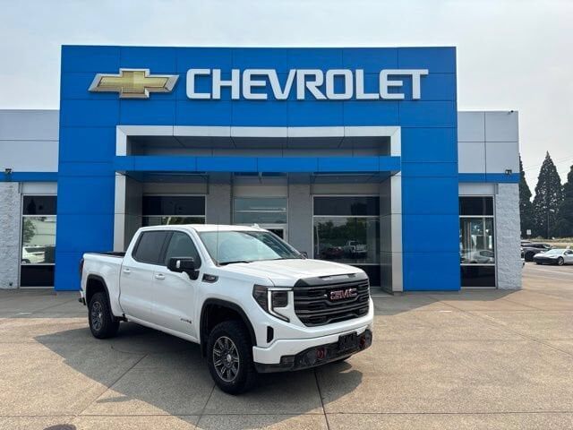 2025 GMC Sierra