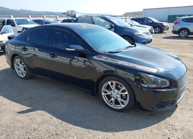 2014 NISSAN Maxima