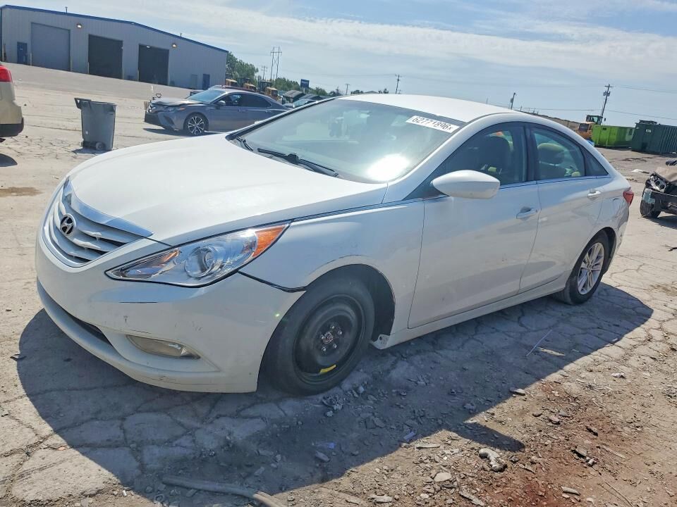 2013 HYUNDAI Sonata
