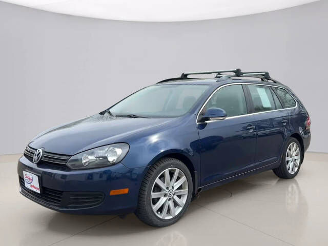 2011 VOLKSWAGEN Jetta Wagon