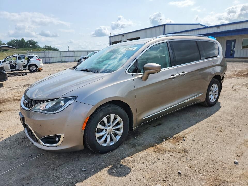 2018 CHRYSLER Pacifica