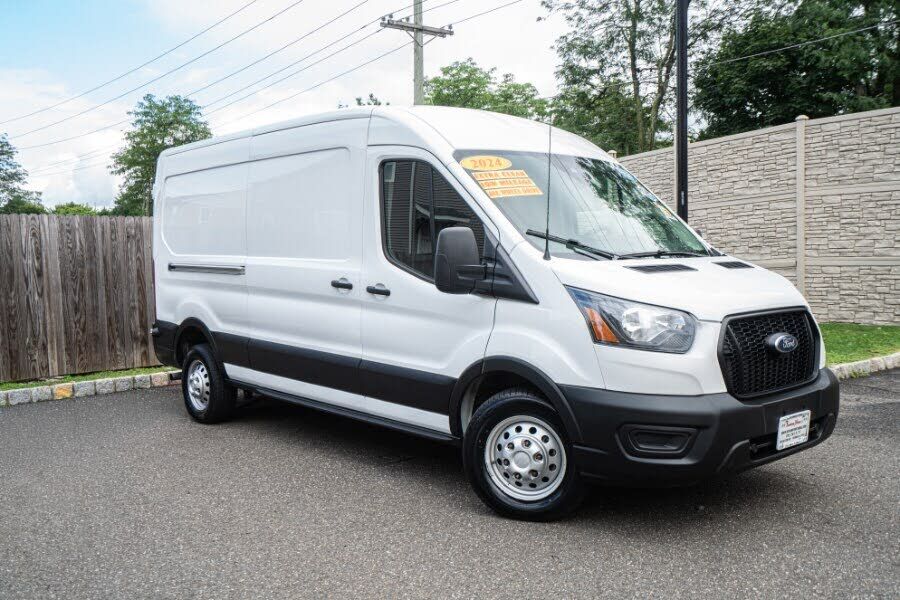 2024 FORD Transit