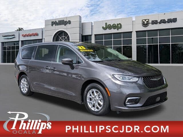 2023 CHRYSLER Pacifica