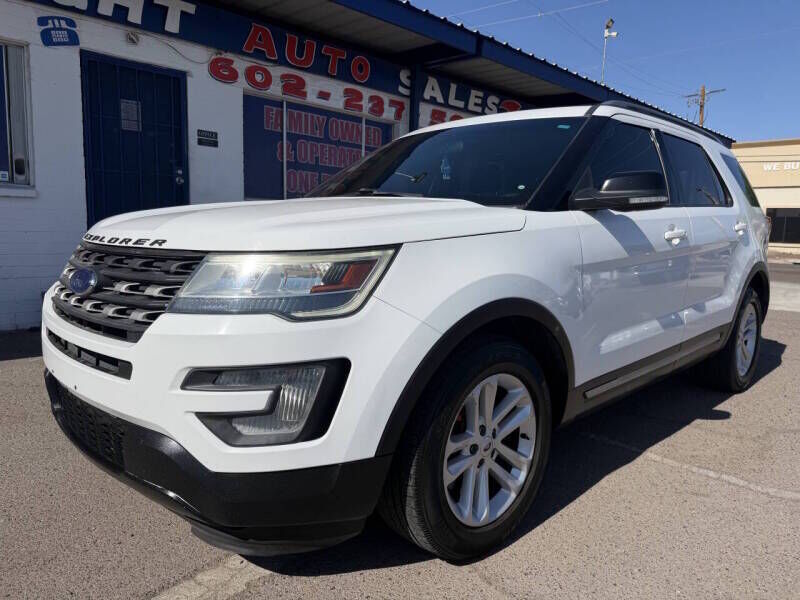 2017 FORD Explorer