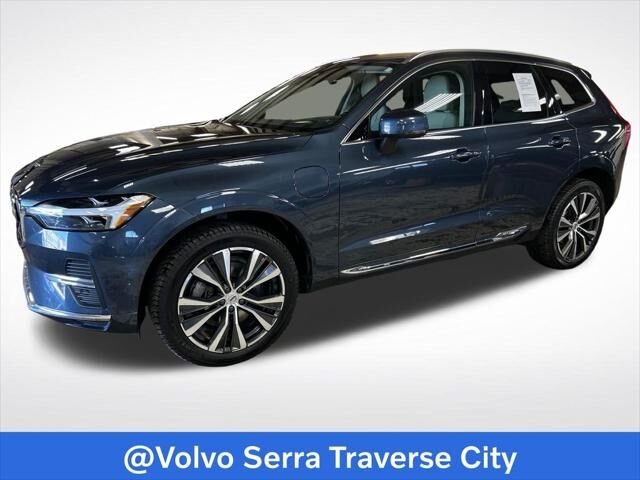 2022 VOLVO XC60