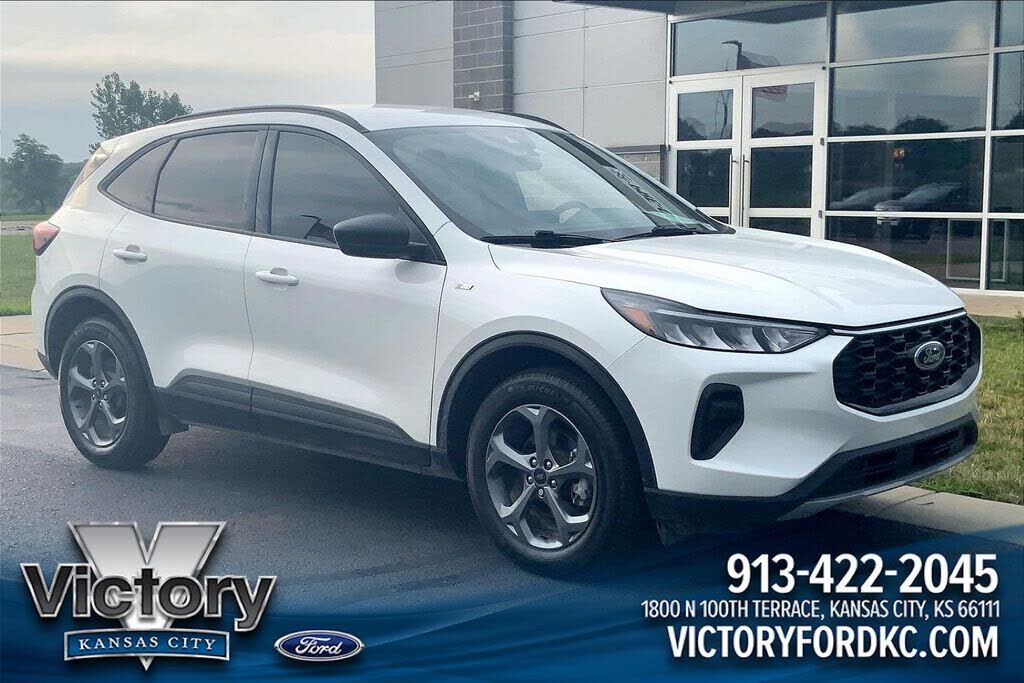 2025 FORD Escape