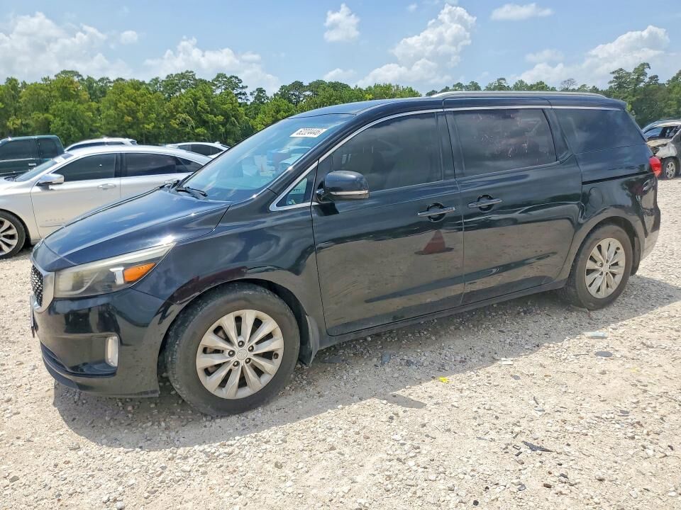 2015 KIA Sedona