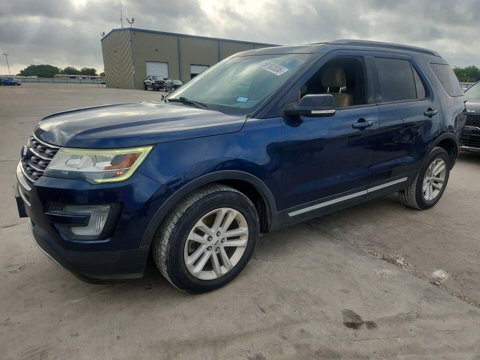 2016 FORD Explorer
