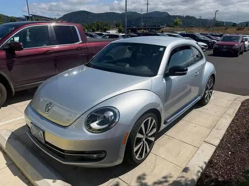2012 VOLKSWAGEN Beetle