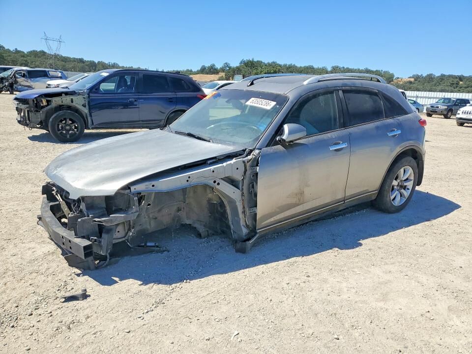 2004 INFINITI FX35
