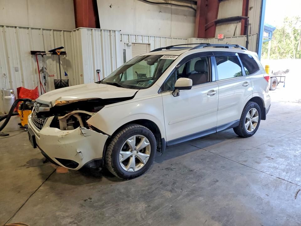 2014 SUBARU Forester