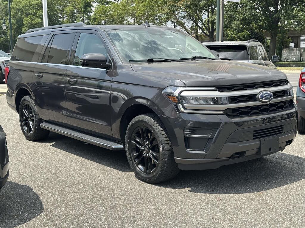 2023 FORD Expedition